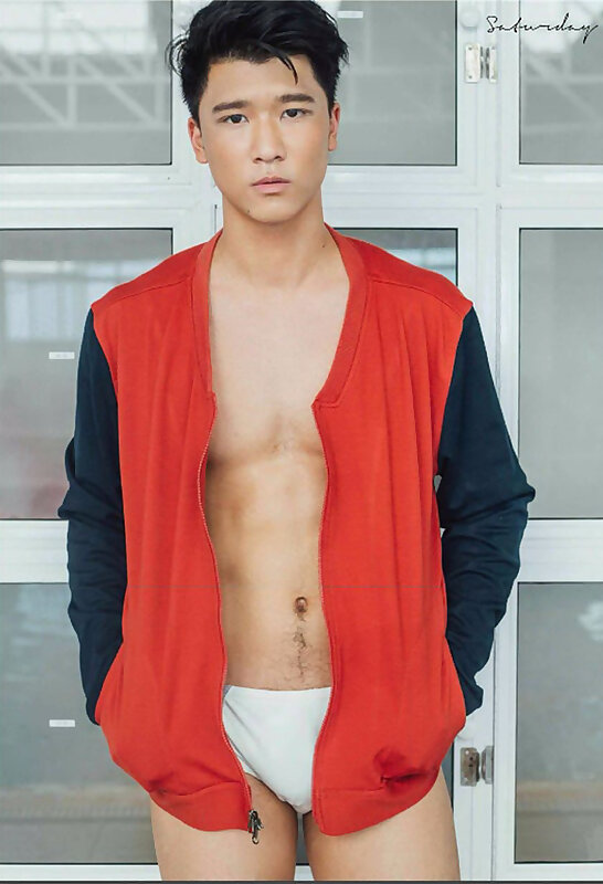 Next Image >>