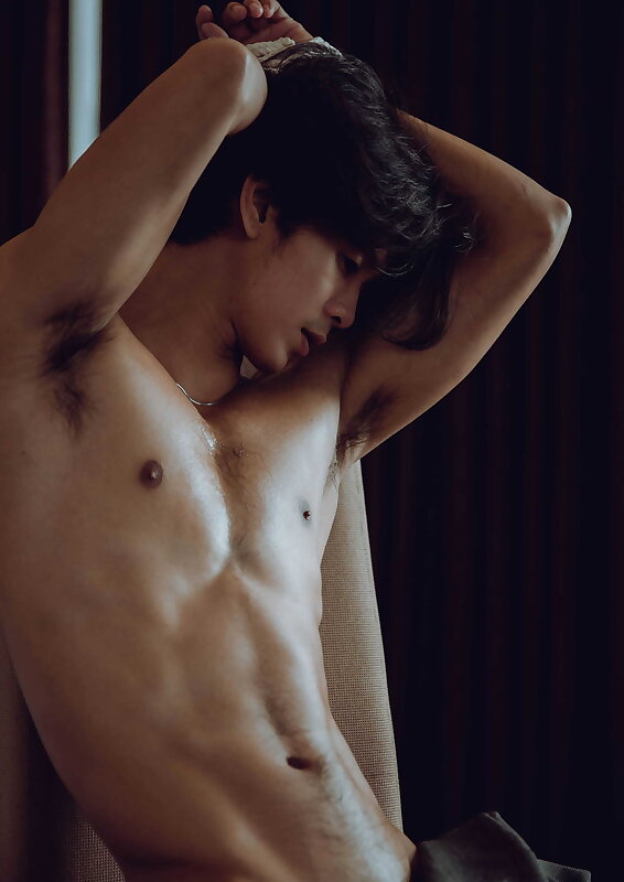 Next Image >>