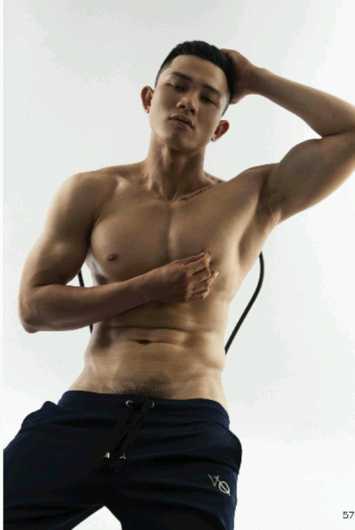 Next Image >>