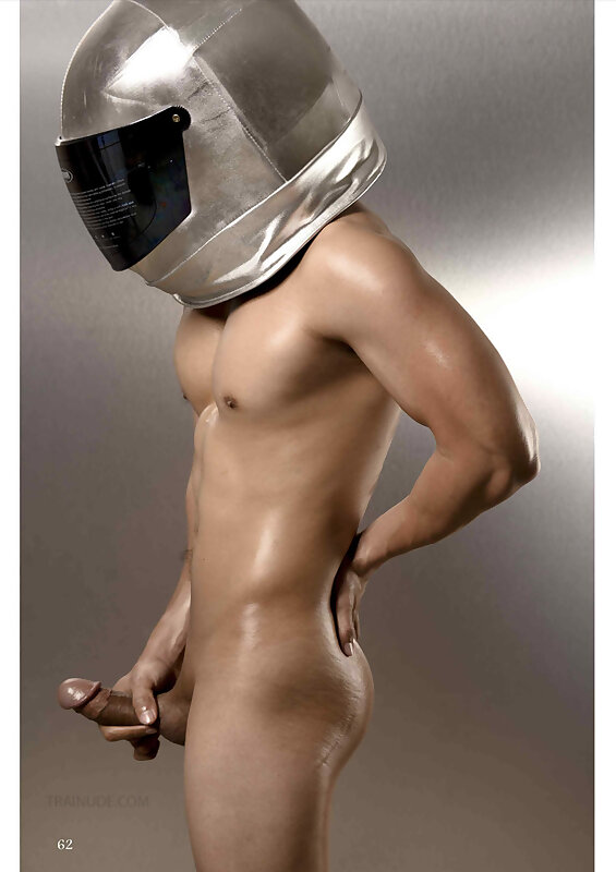 Next Image >>