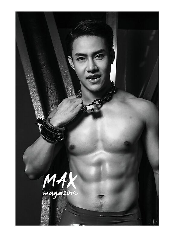 Next Image >>