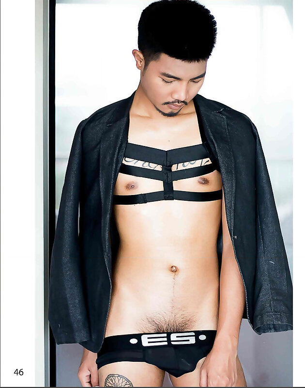 Next Image >>