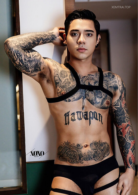 Next Image >>