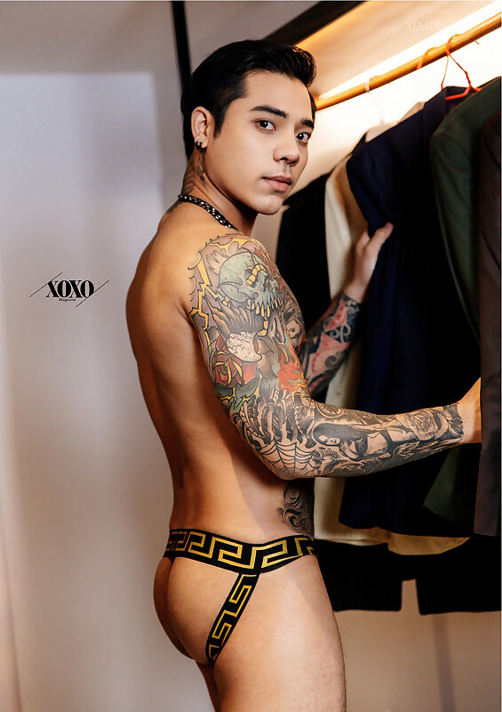 Next Image >>