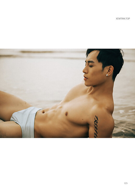 Next Image >>