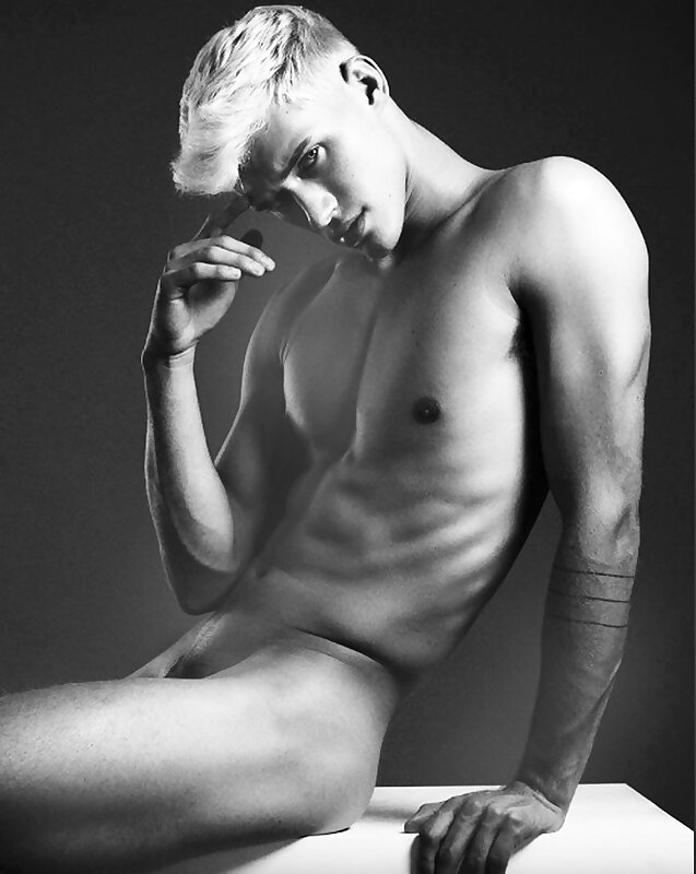 Next Image >>