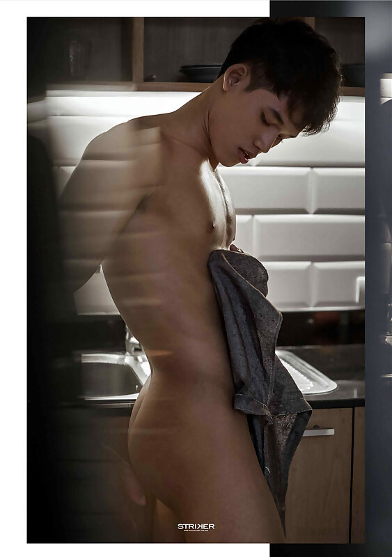 Next Image >>