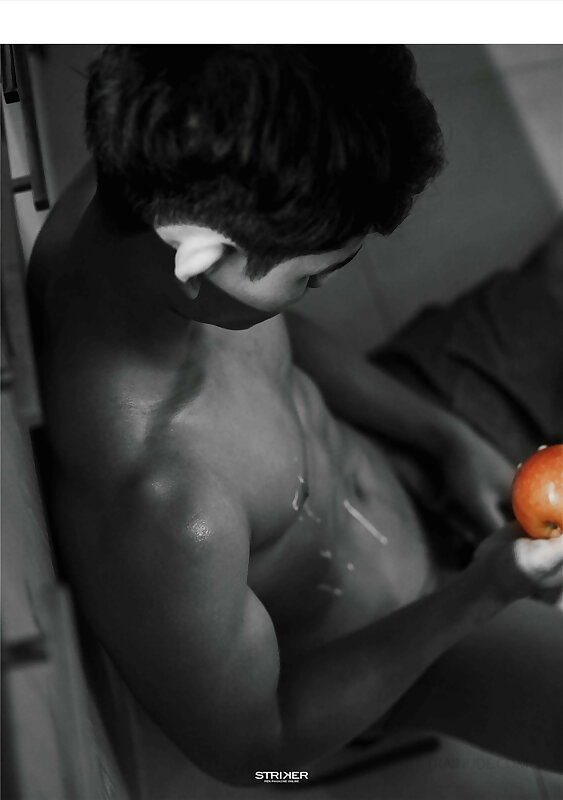 Next Image >>