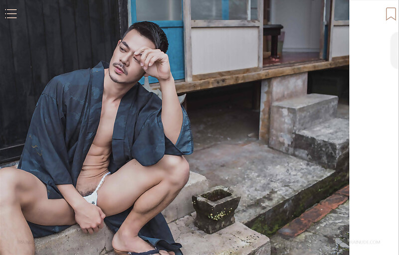 Next Image >>