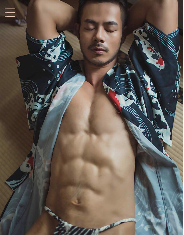 Next Image >>