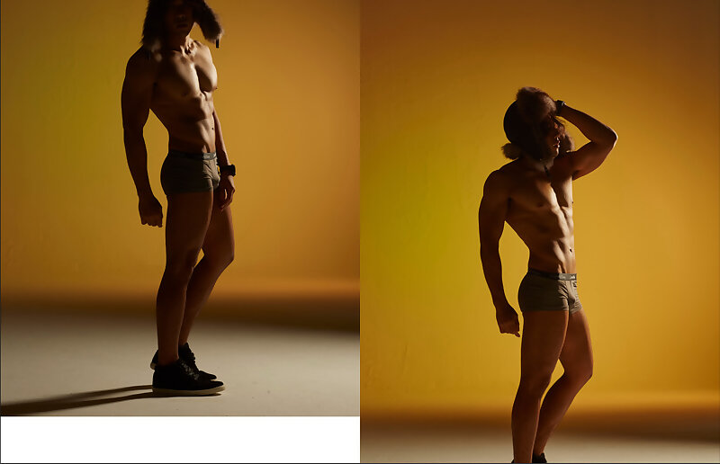 Next Image >>