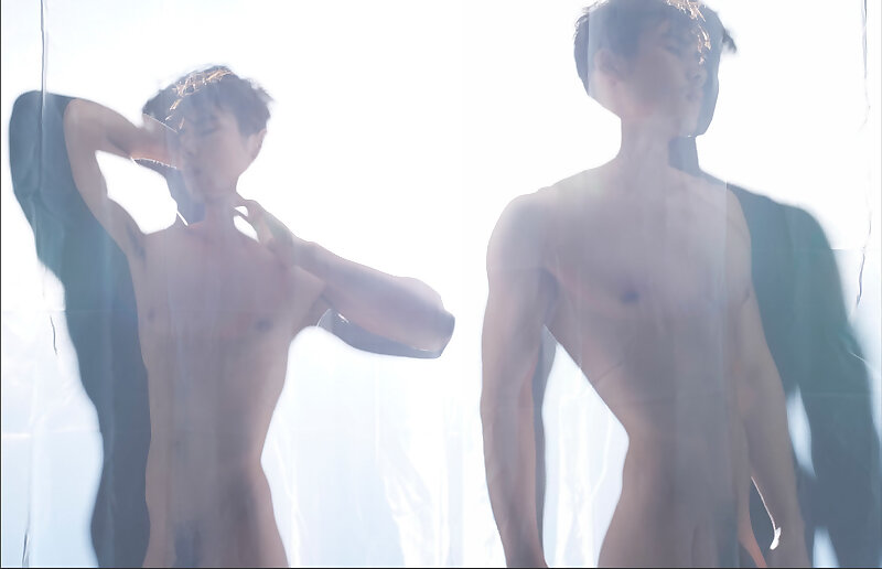 Next Image >>