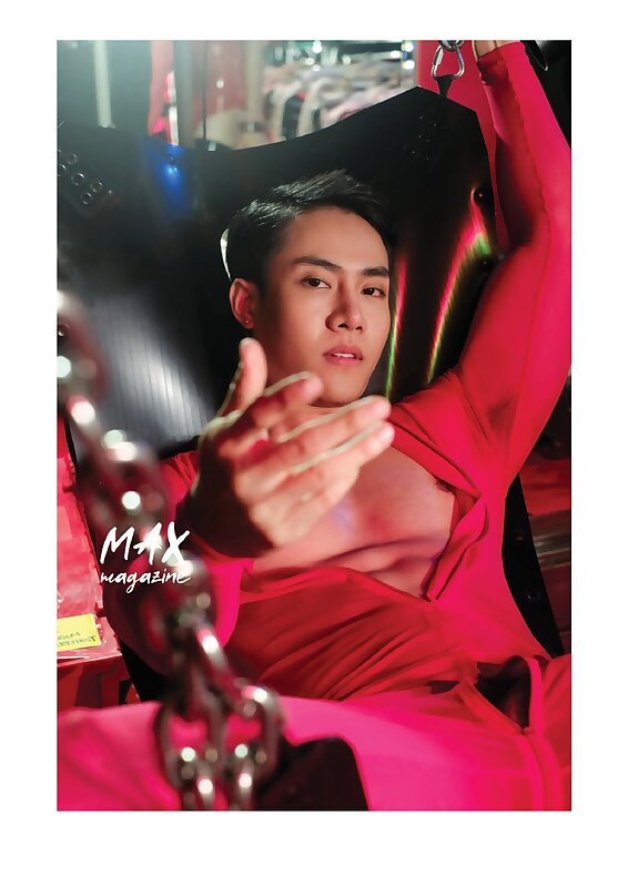Next Image >>