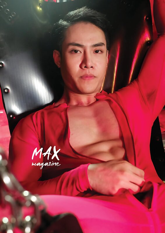 Next Image >>