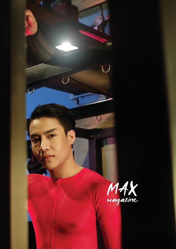 Next Image >>