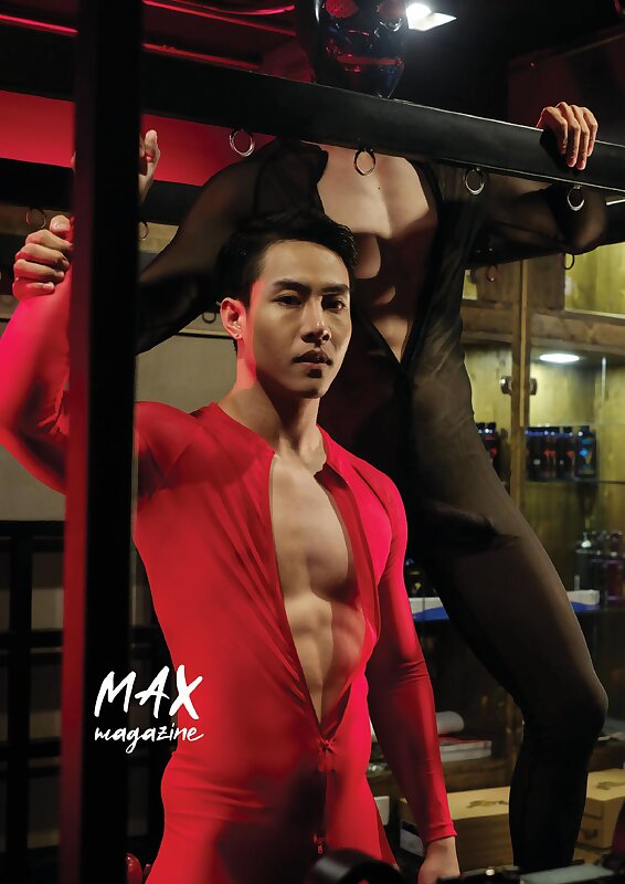 Next Image >>