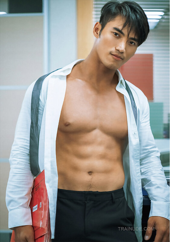 Next Image >>