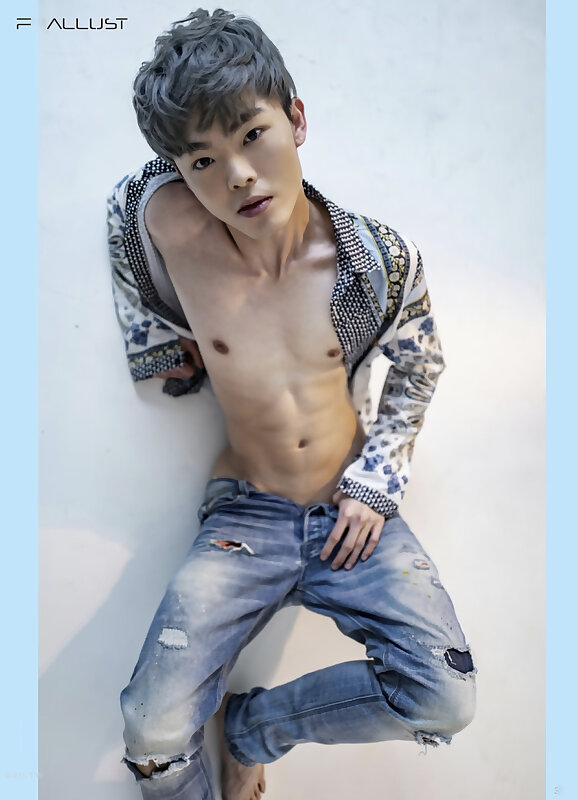 Next Image >>