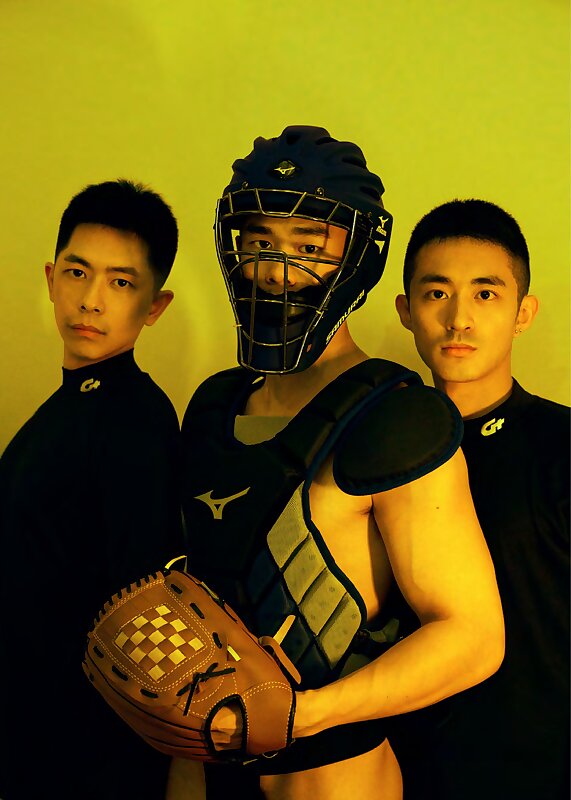 Next Image >>