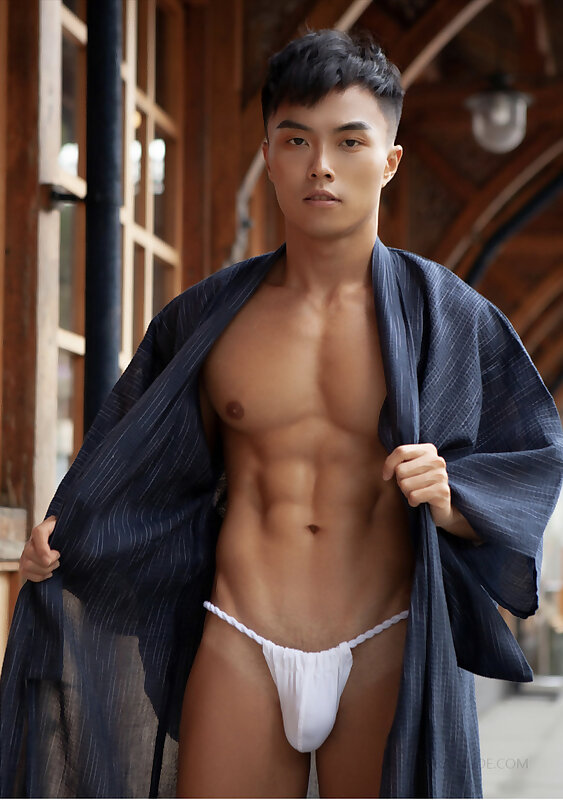 Next Image >>