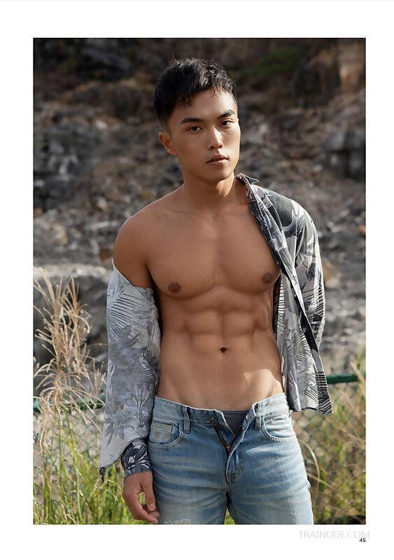 Next Image >>