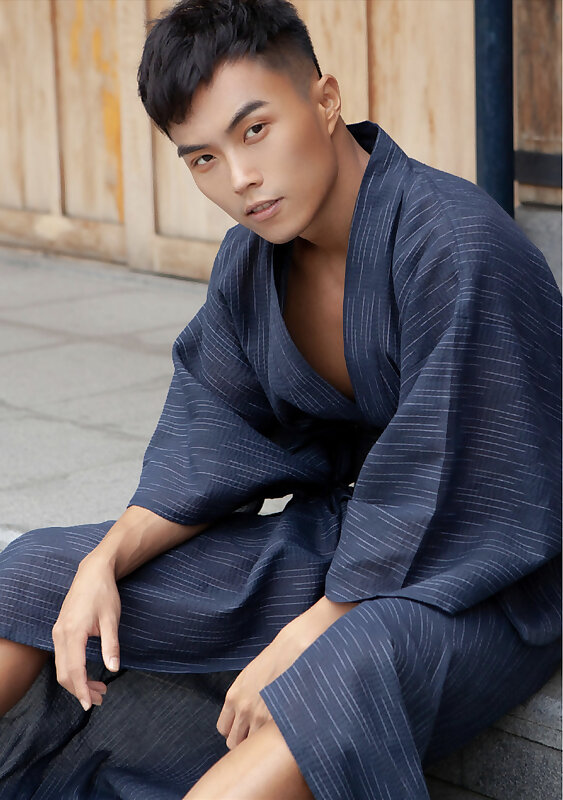 Next Image >>