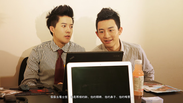 Next Image >>