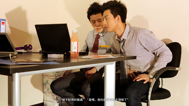 Next Image >>