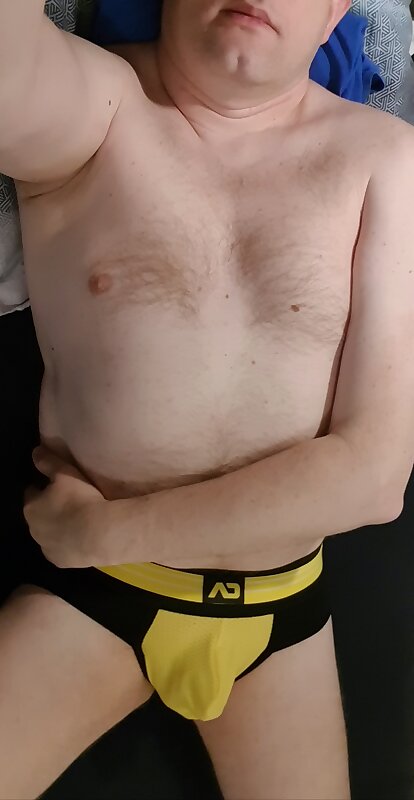 Next Image >>