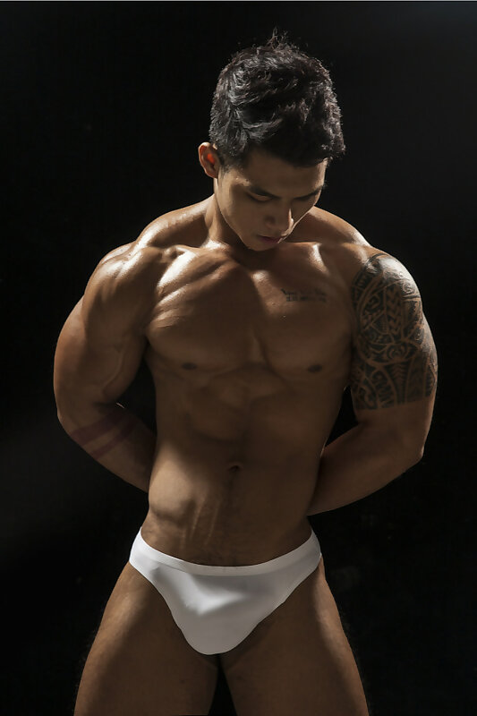 Next Image >>
