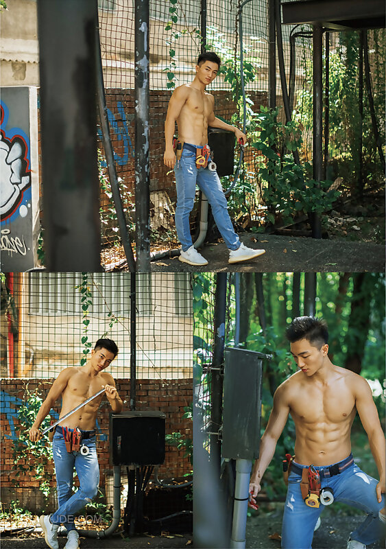 Next Image >>