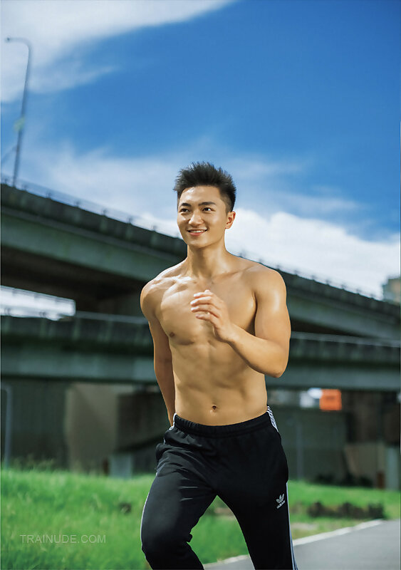 Next Image >>