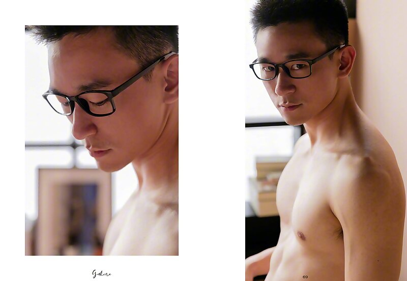 Next Image >>