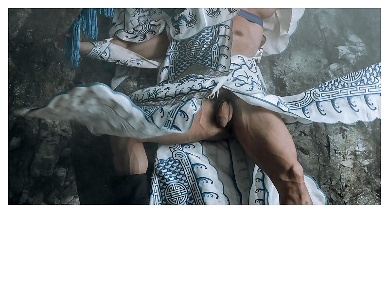 Next Image >>