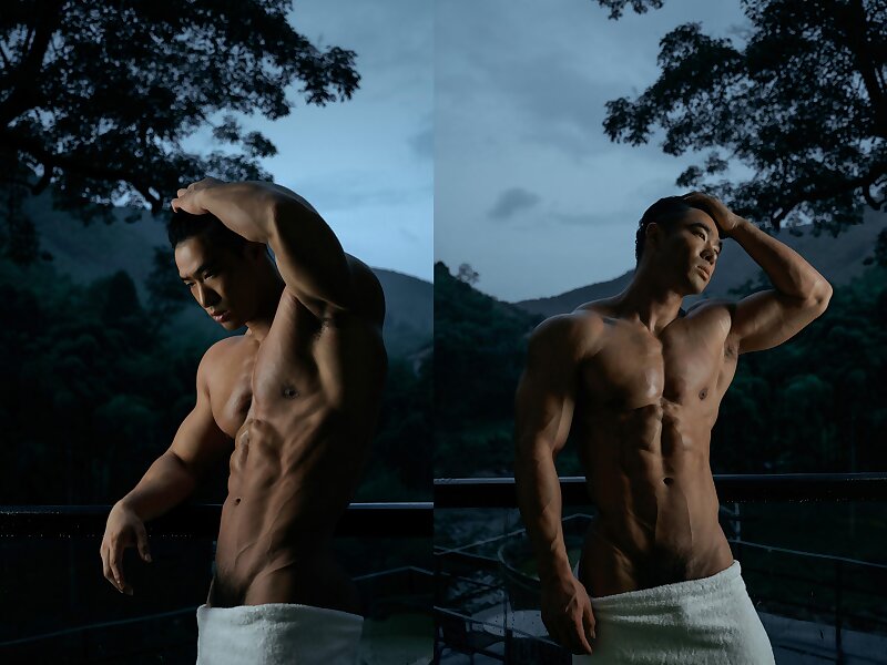 Next Image >>