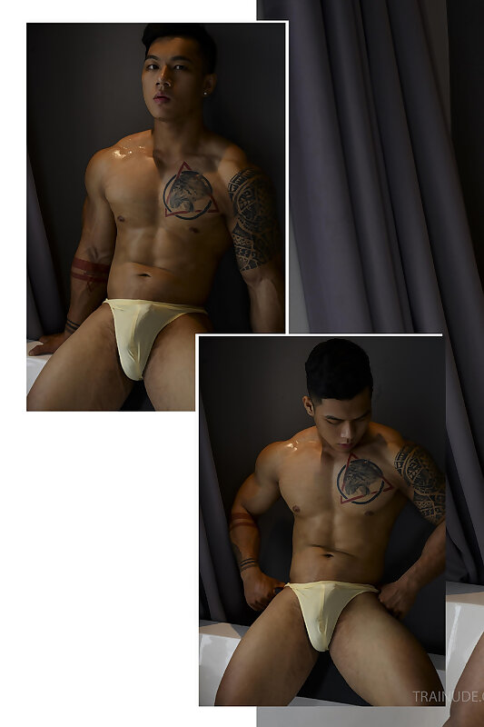 Next Image >>