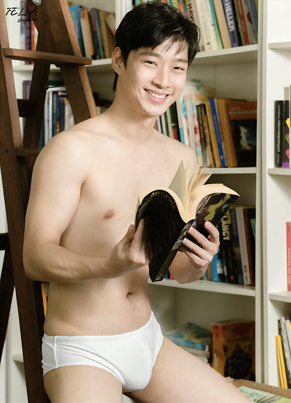 Next Image >>