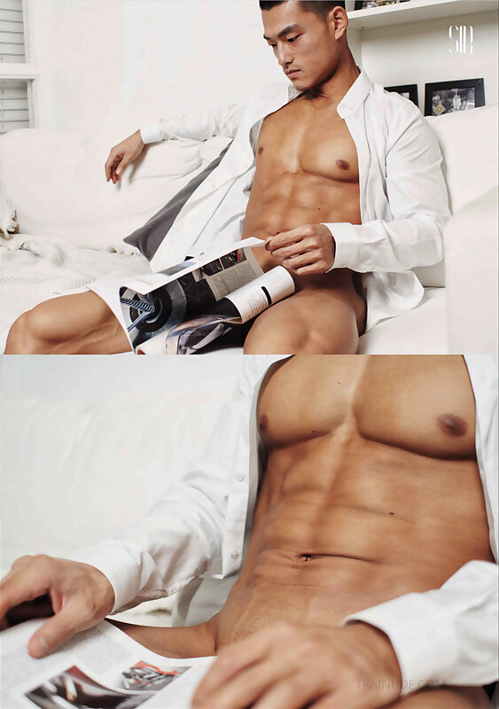 Next Image >>