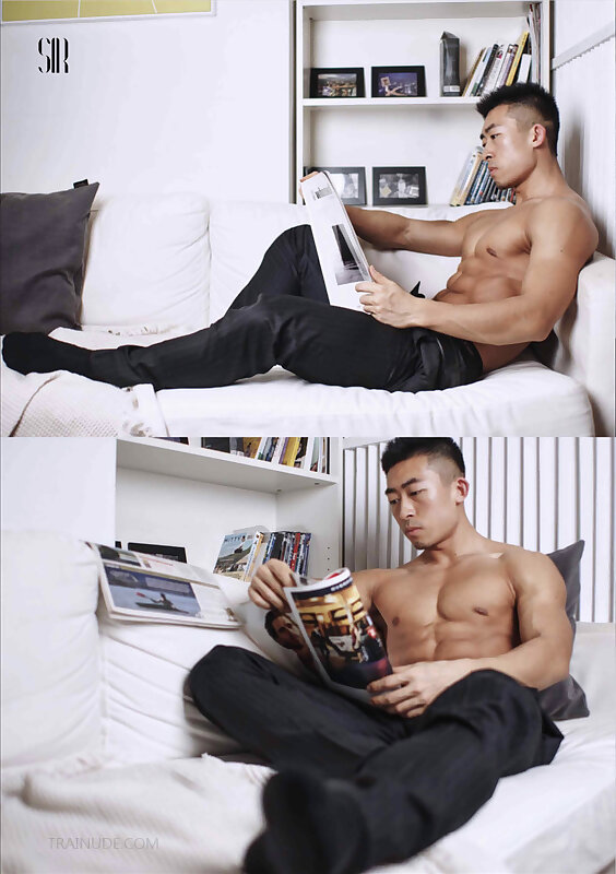 Next Image >>