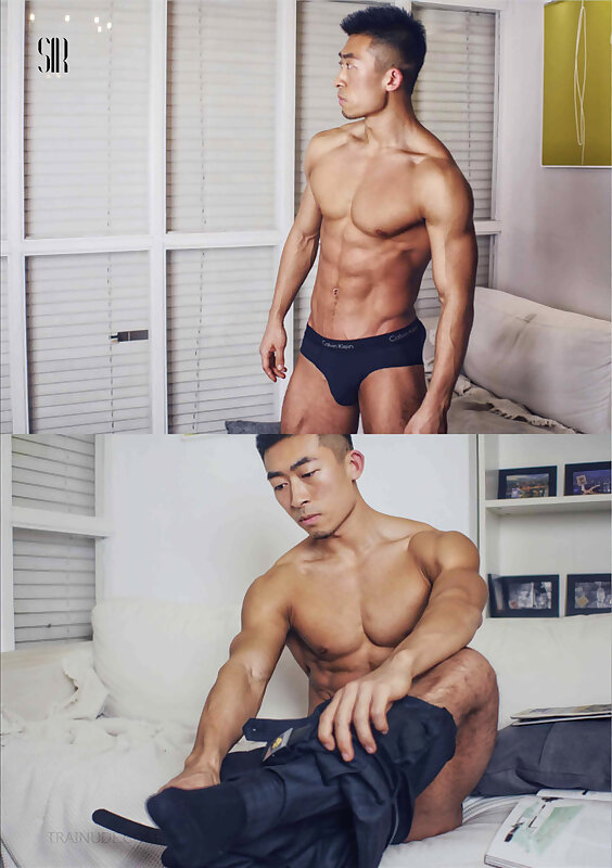 Next Image >>