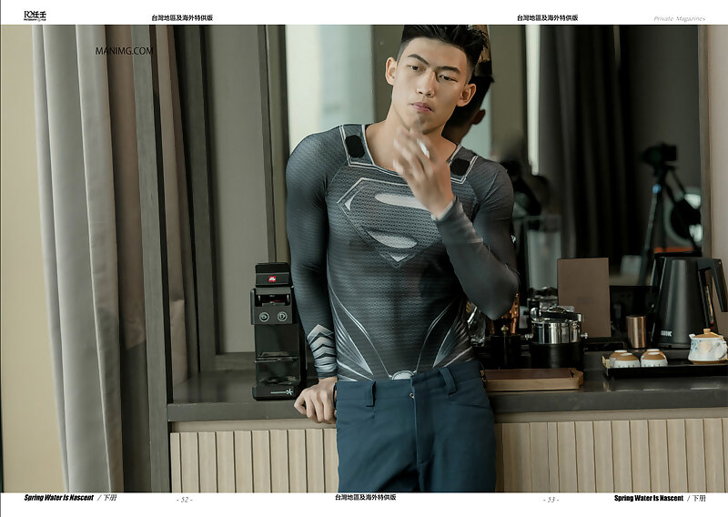 Next Image >>