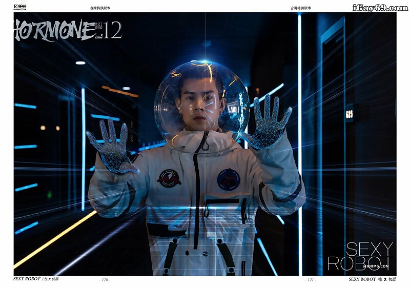 Next Image >>