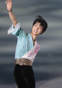 Next Image >>