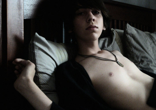 Next Image >>