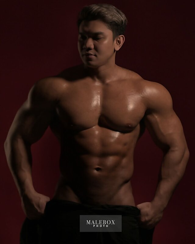 Next Image >>