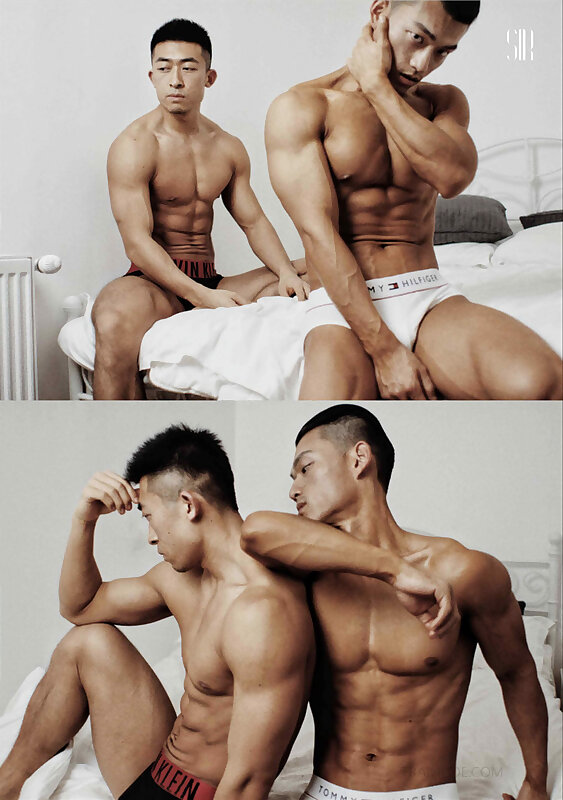 Next Image >>