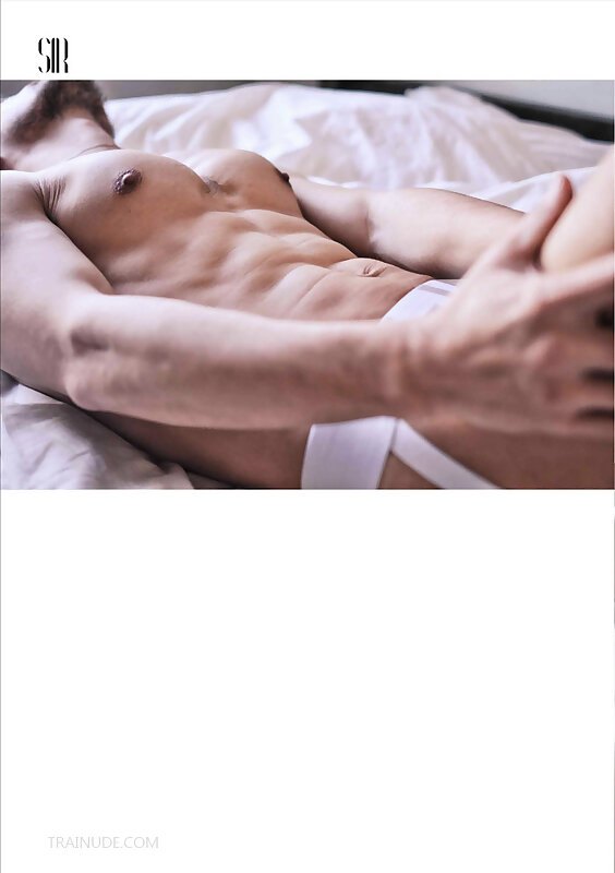 Next Image >>
