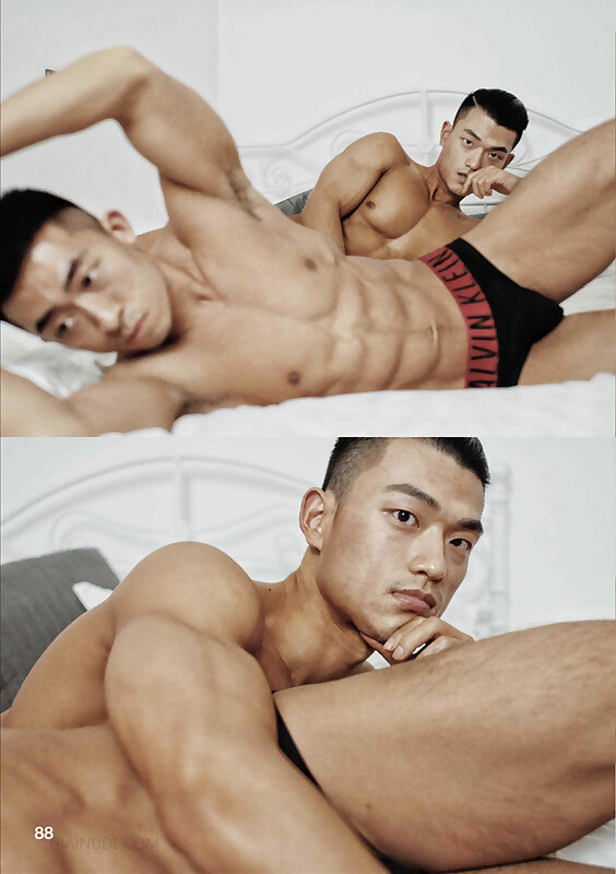 Next Image >>