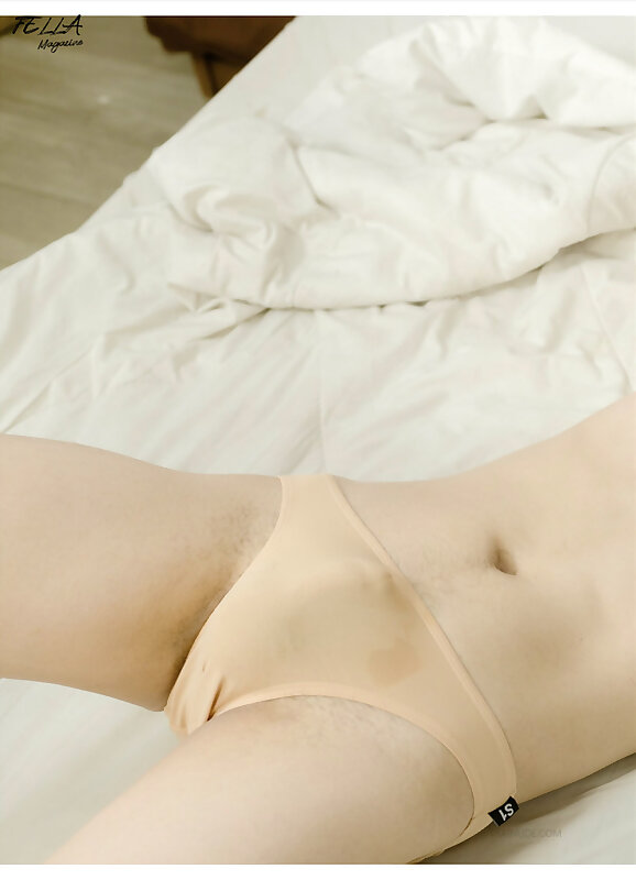 Next Image >>