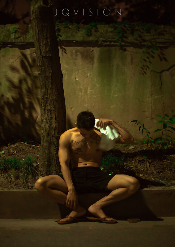 Next Image >>